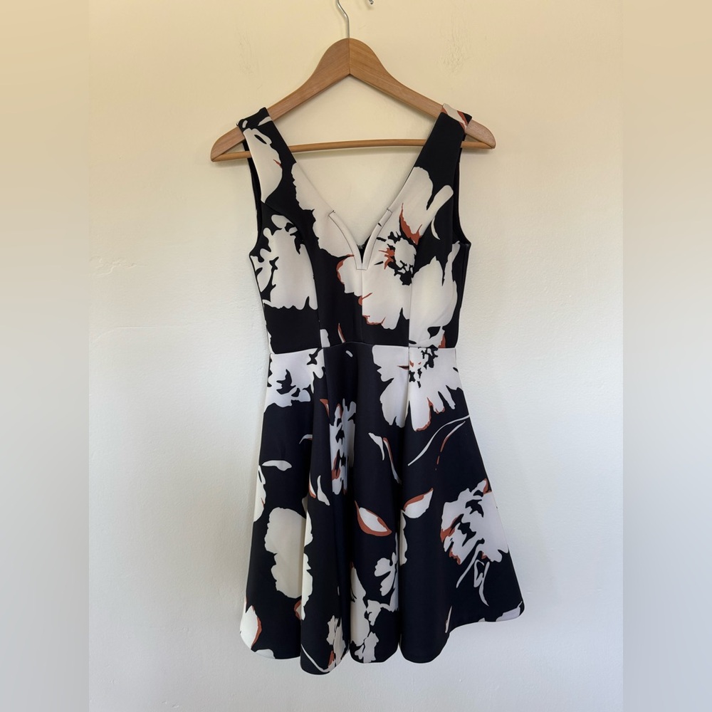 Maeve Black and White Sleeveless V-Neck Sundress